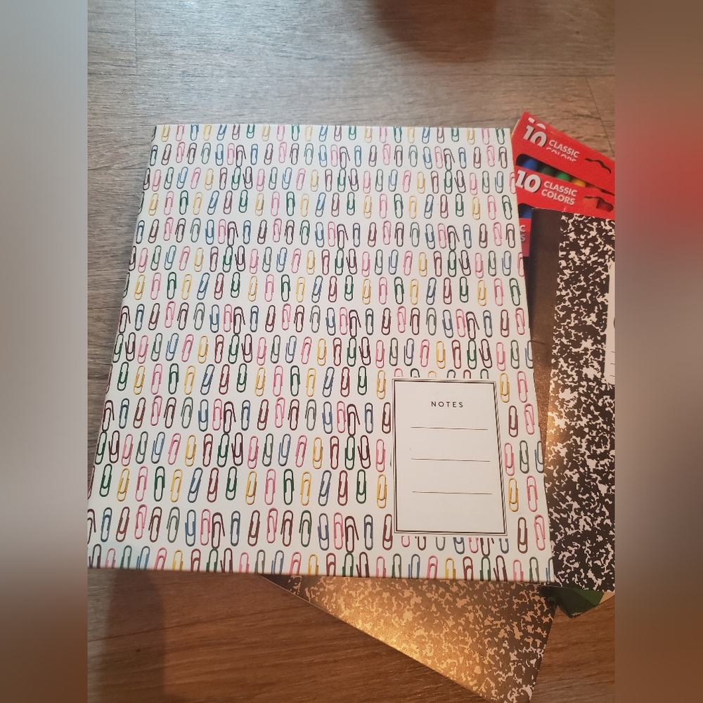 Kids 126 Pcs 5 Markers 3pk Crayons 2pks Colored Pencils 1 Binder Compo Books - Picture 5 of 7